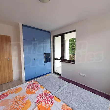 Denitsa Aparthotel