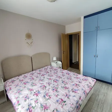 Aparthotel Denitsa Borowez